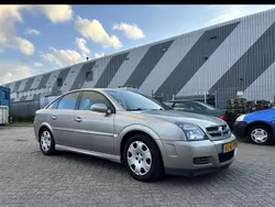 Grijs Gebruikt 2004 Opel Vectra Hatchback | € 550 (Super prijs)