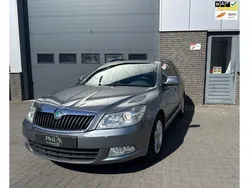 Grijs Gebruikt 2012 Skoda Octavia Business Line Stationwagen | € 3.995 (Goede deal)