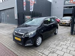 Zwart, metallic lak Gebruikt 2016 Peugeot 108 Access Hatchback | € 3.499 (Eerlijke prijs)