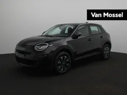 Zwart Nieuw 2025 Fiat 600 Urban SUV | € 32.730 (Eerlijke prijs)