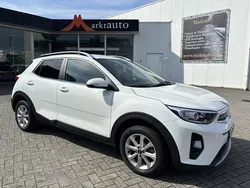 Wit Gebruikt 2018 Kia Stonic SUV | € 13.840 (Eerlijke prijs)