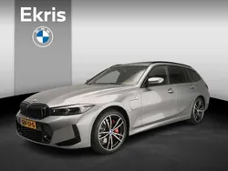 Grijs Gebruikt 2024 BMW 320e M Sport Stationwagen | € 49.900 (Duur)