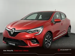 Rood Gebruikt 2024 Renault Clio V Intens Hatchback | € 13.640 (Super prijs)