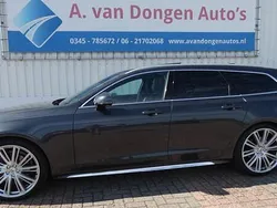 Grijs Gebruikt 2019 Volvo V90 Momentum Stationwagen | € 30.995 (Iets duurder)