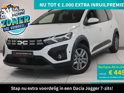Wit Gebruikt 2023 Dacia Jogger Expression MPV | € 19.695 (Eerlijke prijs)