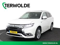 Wit Gebruikt 2020 Mitsubishi Outlander Intense+ SUV | € 25.945 (Eerlijke prijs)