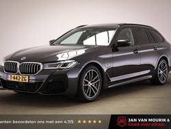 Grijs Gebruikt 2023 BMW 530e M Sport Stationwagen | € 45.645 (Eerlijke prijs)