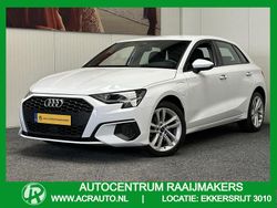 Wit Gebruikt 2022 Audi A3 Hatchback | € 24.440 (Eerlijke prijs)