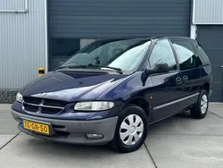 Blauw Gebruikt 1998 Chrysler Voyager MPV | € 2.799
