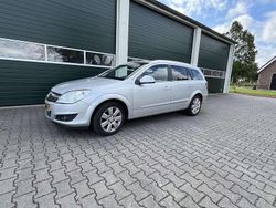 Grijs Gebruikt 2010 Opel Astra Cosmo Stationwagen | € 2.500 (Eerlijke prijs)