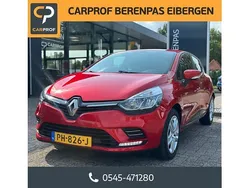 Rood Gebruikt 2017 Renault Clio IV Zen Hatchback | € 9.950 (Eerlijke prijs)