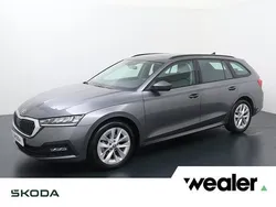 Grijs Gebruikt 2024 Skoda Octavia Business Line Stationwagen | € 27.440 (Goede deal)