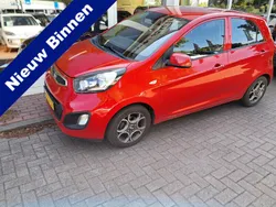 Rood Gebruikt 2013 Kia Picanto Comfort Hatchback | € 5.500 (Eerlijke prijs)