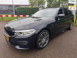 Zwart Gebruikt 2017 BMW 540 Executive Stationwagen | € 34.900 (Eerlijke prijs)