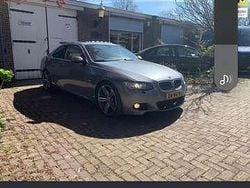 Groen Gebruikt 2007 BMW 330 Executive Coupé | € 12.995