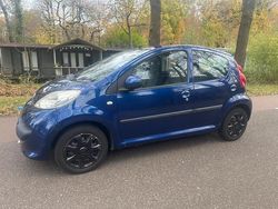 Blauw Gebruikt 2008 Peugeot 107 Hatchback | € 1.799 (Goede deal)