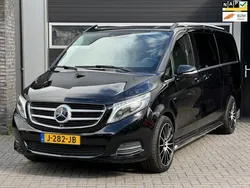Zwart Gebruikt 2015 Mercedes V250 MPV | € 29.995 (Goede deal)