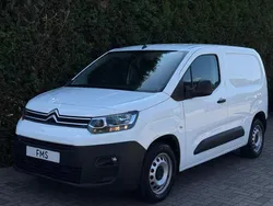 Wit Gebruikt 2022 Citroën Berlingo PureTech MPV | € 19.890 (Goede deal)