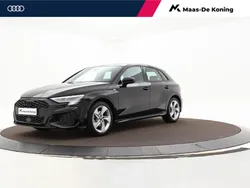 Zwart Gebruikt 2024 Audi A3 Sportback Design Hatchback | € 33.440 (Eerlijke prijs)