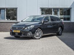 Zwart Gebruikt 2021 Peugeot 308 SW Allure Stationwagen | € 9.400