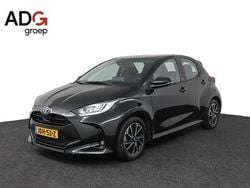 Zwart Gebruikt 2023 Toyota Yaris Edition Hatchback | € 23.400 (Eerlijke prijs)