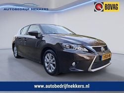 Bruin (metallic) Gebruikt 2014 Lexus CT200h Business Edition Hatchback | € 13.950 (Iets duurder)