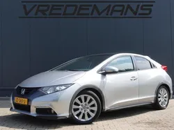 Grijs, metallic lak Gebruikt 2012 Honda Civic Executive Hatchback | € 5.450 (Duur)