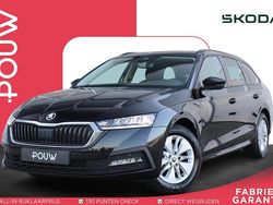 Zwart Gebruikt 2023 Skoda Octavia Business Line Stationwagen | € 24.950 (Iets duurder)