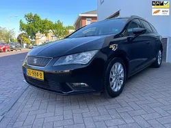 Zwart Gebruikt 2017 Seat Leon ST Stationwagen | € 9.995 (Goede deal)