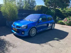 Blauw Gebruikt 2003 Renault Clio II R.S. Hatchback | € 79.000
