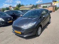 Grijs Gebruikt 2015 Ford Fiesta Style Hatchback | € 6.950 (Eerlijke prijs)