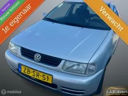 Grijs Gebruikt 1999 VW Polo Hatchback | € 1.499 (Eerlijke prijs)
