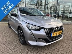 Grijs Gebruikt 2023 Peugeot 208 Allure Hatchback | € 15.839 (Goede deal)