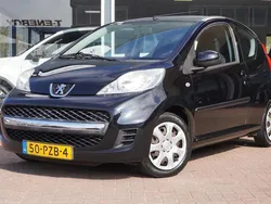 Zwart Gebruikt 2009 Peugeot 107 Hatchback | € 3.950 (Duur)