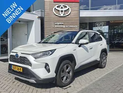 Wit Gebruikt 2020 Toyota RAV4 Hybrid Executive SUV | € 36.900 (Eerlijke prijs)