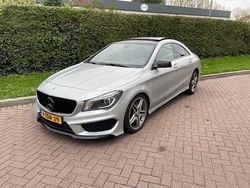 Grijs Gebruikt 2014 Mercedes CLA250 Ambition Sedan | € 16.950 (Super prijs)
