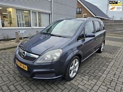 Grijs Gebruikt 2007 Opel Zafira Cosmo MPV | € 1.000 (Goede deal)