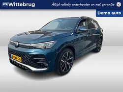 Blauw Gebruikt 2024 VW Tiguan Business SUV | € 48.750 (Eerlijke prijs)