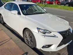 Wit Gebruikt 2016 Lexus IS300h Sport Line Sedan | € 19.000 (Goede deal)