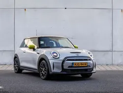Wit Gebruikt 2022 Mini Cooper SE Hatchback | € 17.950 (Goede deal)