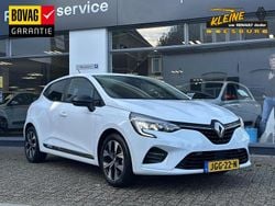 Wit Gebruikt 2023 Renault Clio V Evolution Hatchback | € 21.645 (Goede deal)