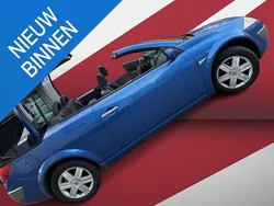 Blauw Gebruikt 2004 Renault Mégane Cabriolet Luxe Cabriolet | € 1.199 (Eerlijke prijs)