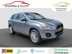 Grijs, metallic lak Gebruikt 2015 Mitsubishi ASX SUV | € 9.340 (Eerlijke prijs)