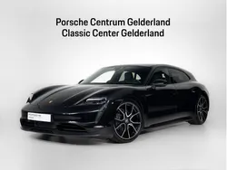 Zwart Gebruikt 2023 Porsche Taycan Sport Turismo Sedan | € 82.900 (Iets duurder)