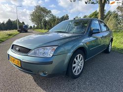 Groen Gebruikt 2001 Ford Mondeo Collection Hatchback | € 750 (Eerlijke prijs)