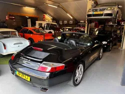Zwart Gebruikt 2000 Porsche 911 Carrera 4 Cabriolet Cabriolet | € 26.500