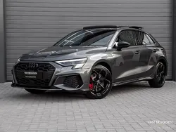 Grijs Gebruikt 2022 Audi A3 Sportback S-Line Hatchback | € 39.990 (Duur)