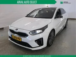 Wit Gebruikt 2019 Kia ProCeed Premium Hatchback | € 22.950 (Eerlijke prijs)