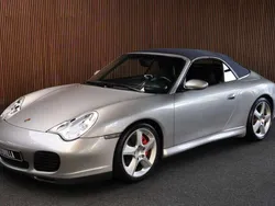 Zilver, metallic lak Gebruikt 2005 Porsche 911 Carrera 4S Cabriolet Cabriolet | € 64.500 (Duur)