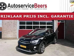 Zwart, metallic lak Gebruikt 2020 Kia Stonic SUV | € 14.450 (Eerlijke prijs)